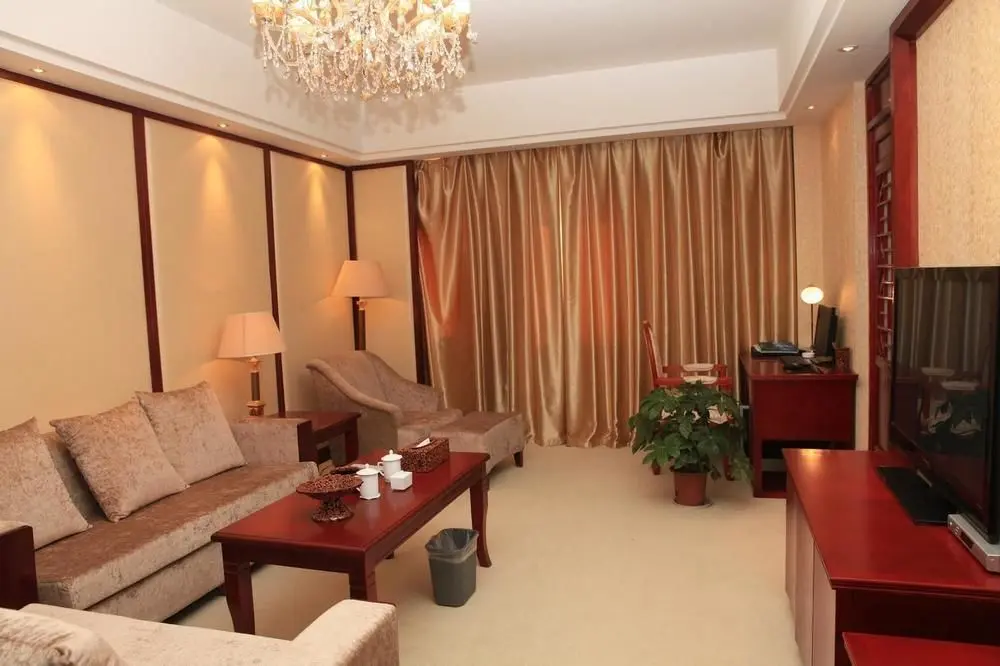 Шэньнунцзя: Shennongjia Hotel