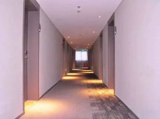 Цзясинь: Motel168 Jiashan Jie Fang Xi Road Inn