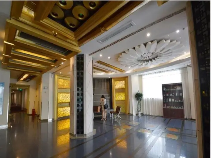 Нанкин: Motel 168 Nanjing Hu Ju Road Inn