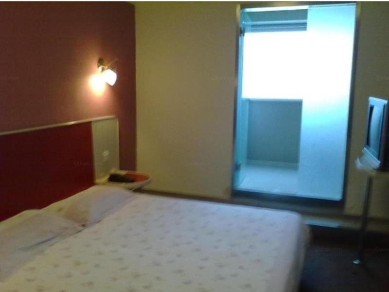 Нанкин: Motel 168 Han Zhong Road Inn