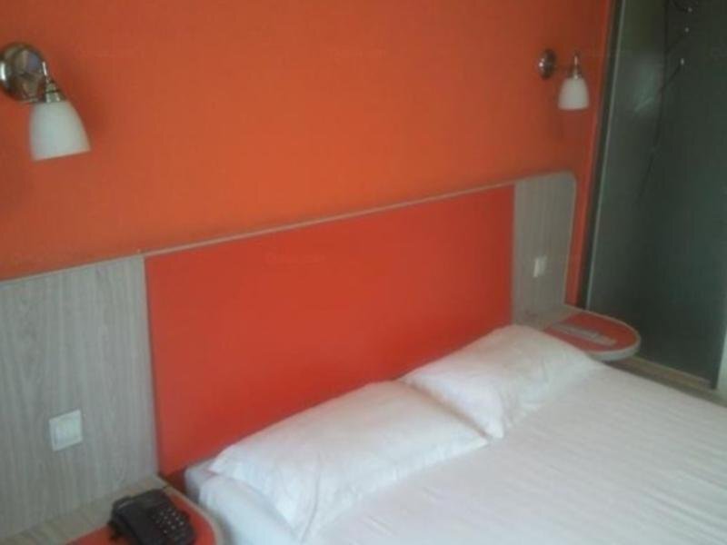 Гуйян: Motel 168 Guiyang JieFang Road Inn