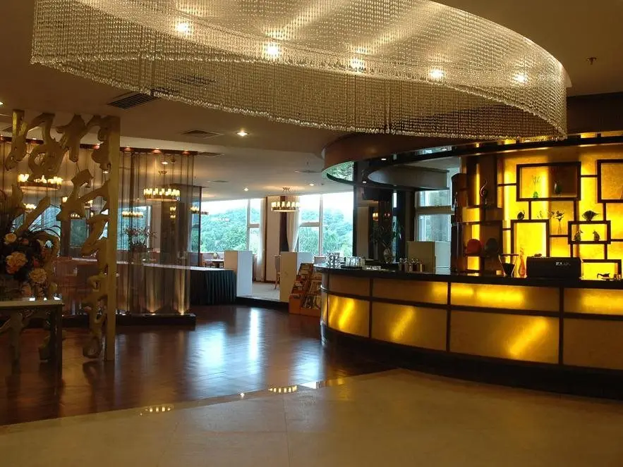 Shiji Sea-view Hotel — фото 1