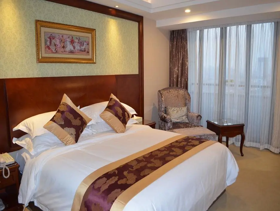 Шанхай: Vienna International Hotel Shanghai Hongqiao Hub Caoan Road Hop