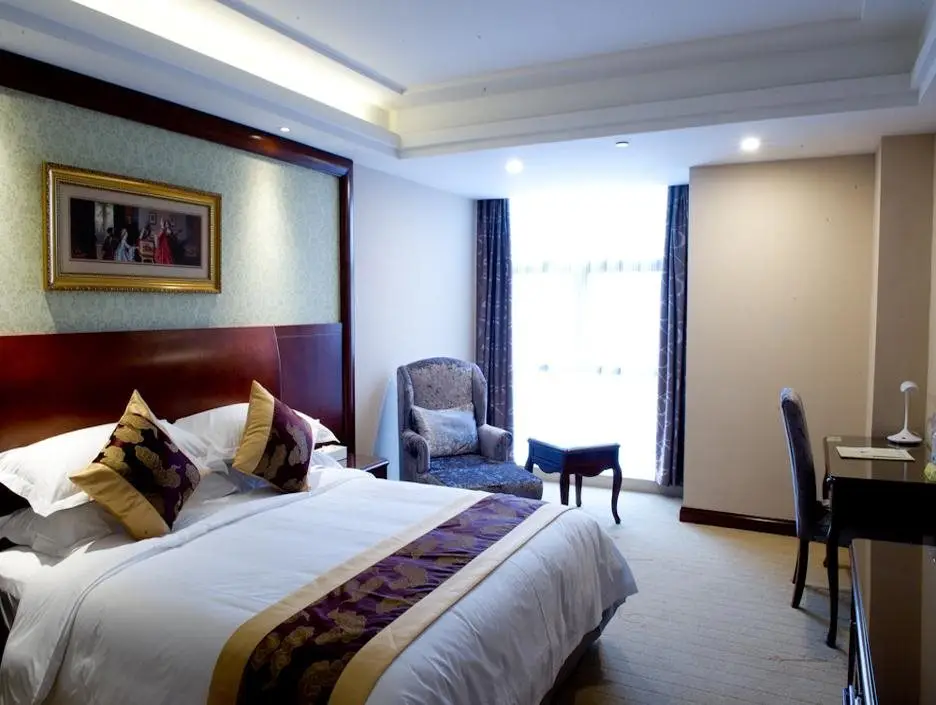 Шанхай: Vienna International Hotel Shanghai Hongqiao Hub Caoan Road Hop
