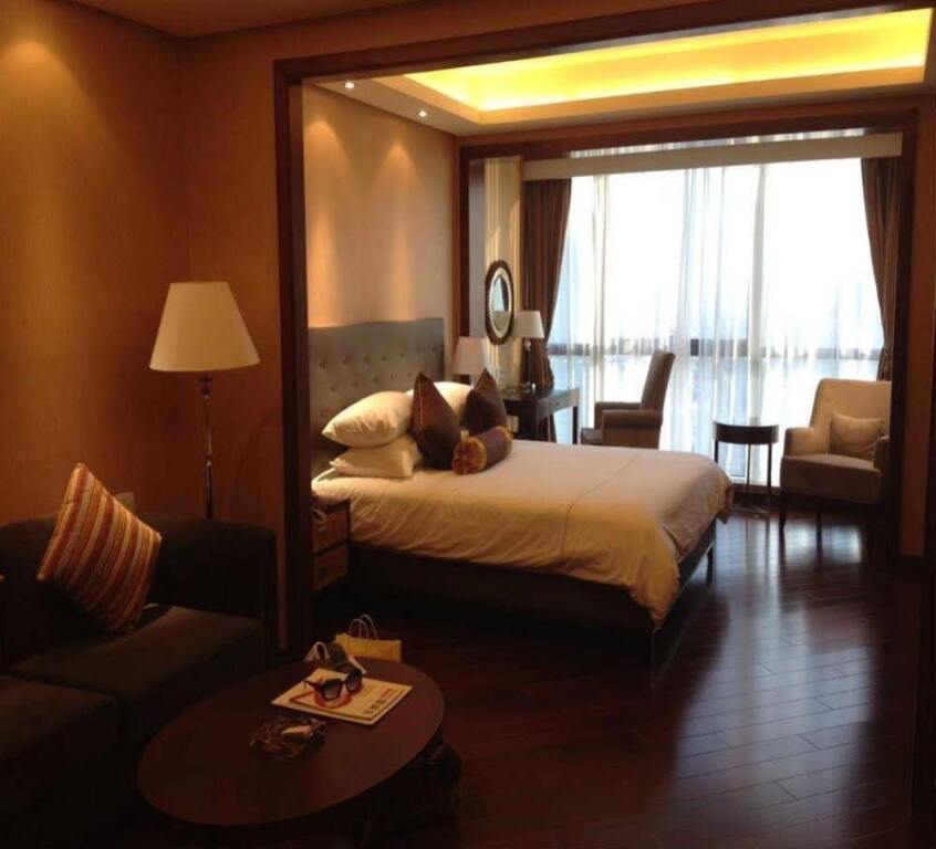 Нанкин: Nanjing Crystal Executive Apartment