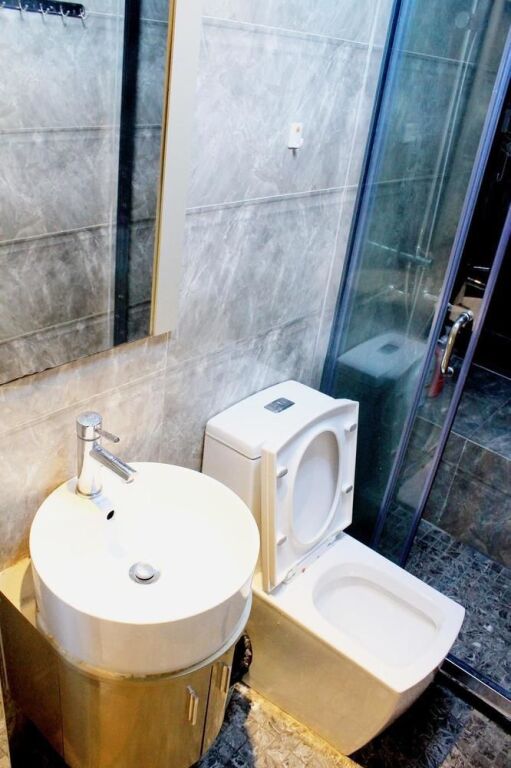 Шэньчжэнь: Shenzhen Haicheng Apartment
