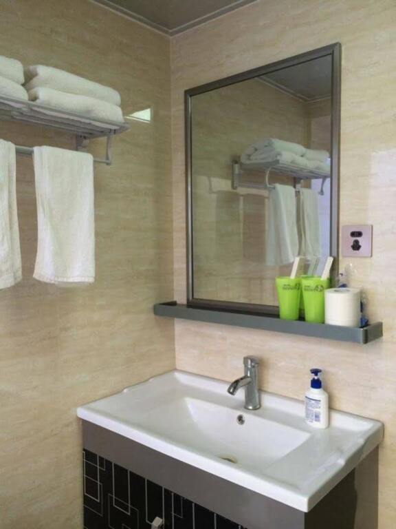 Шэньчжэнь: Reeger Business Apartment Shenzhen
