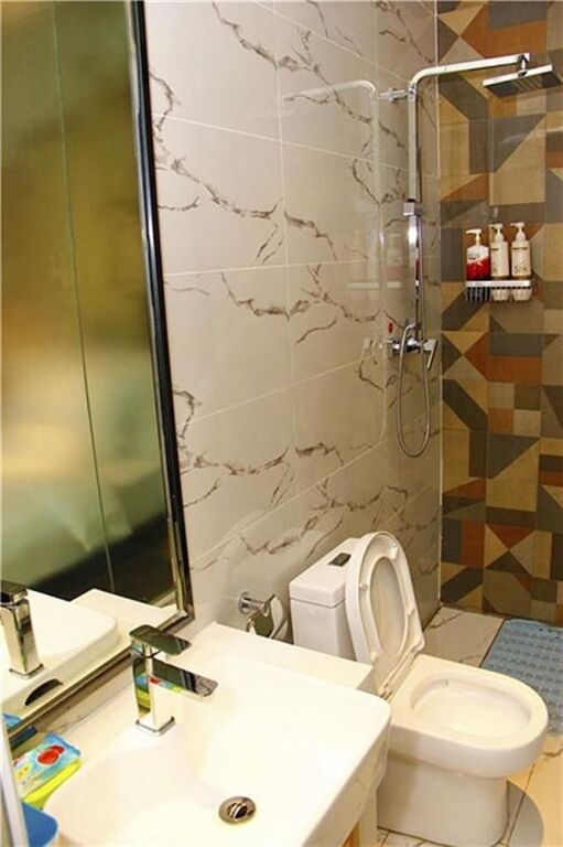 Чжэнчжоу: Raingo City Hotel (Zhengzhou Guomao 360 Guanhutun Metro Station)