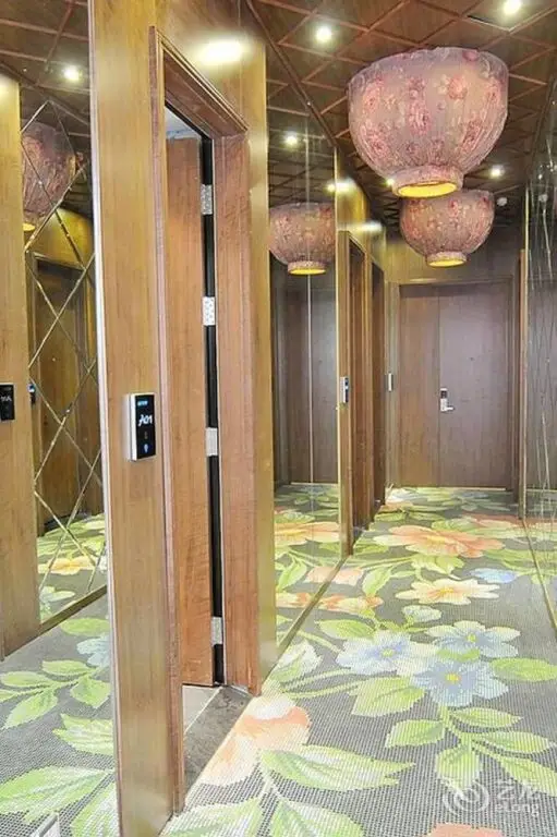 Циндао: Modern Designer Hotel