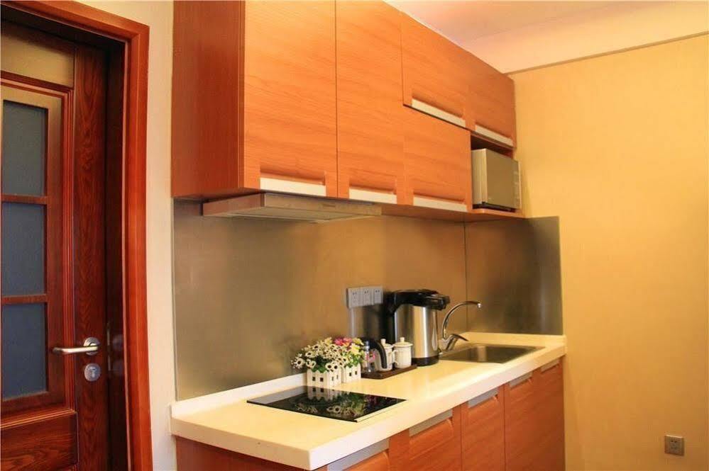 Чунцин: Love Apartment (Chongqing Nanping Xiexin Xingguang)