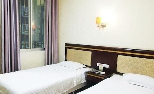 Гуйлинь: Guilin Lianhua Hotel