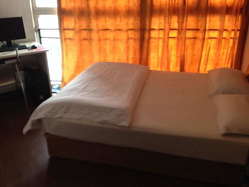 Чжэнчжоу: Yueliangwan Fashion Hostel