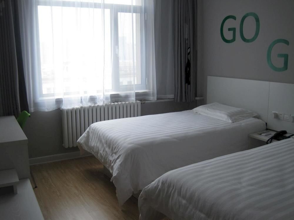 Хух-Хото: Motel Hotel Zhanqian Plaza Branch