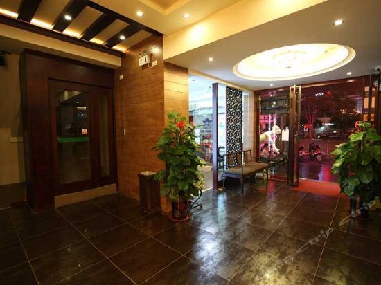 Гуйлинь: Mingyuan Hostel