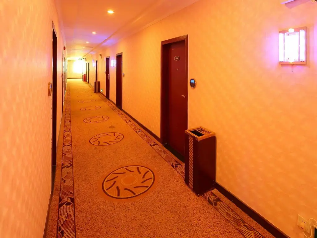 Гуанчжоу: Kailai Castle Hotel (Guangzhou Chimelong Wildlife Park Branch)