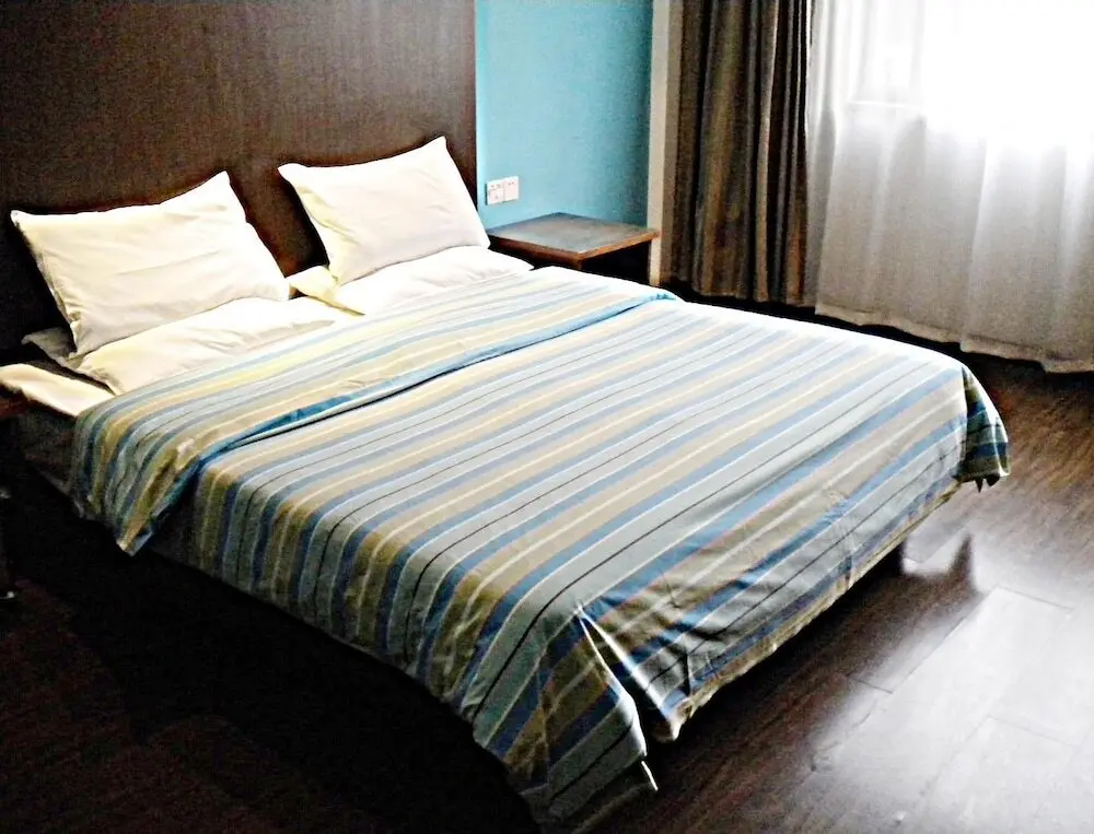 Ханчжоу: Jinjiang Metropolo Hangzhou Huanglong Wensan Road Hotel
