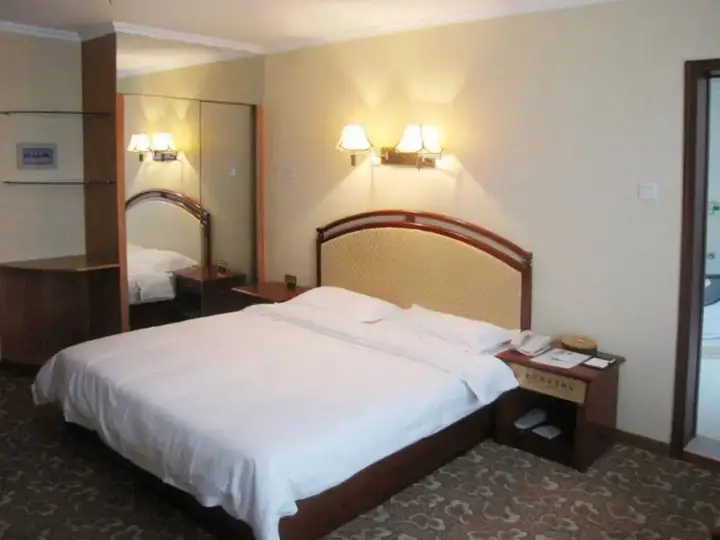 Пекин: Longjian Du Business Hotel