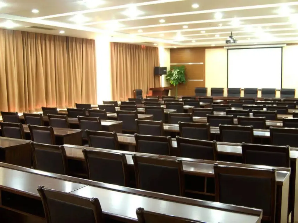 Пекин: Longjian Du Business Hotel