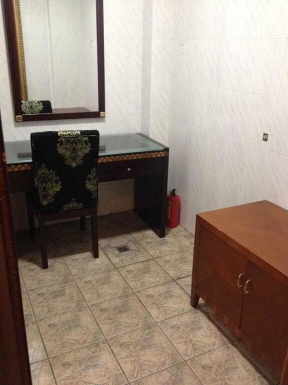 Гуанчжоу: Guangzhou Logistics Business Hotel
