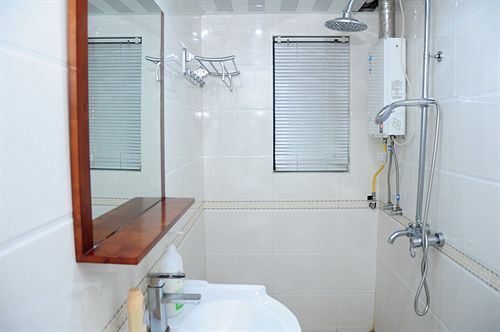 Шэньчжэнь: Shenzhen She & He Apartment