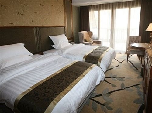 Чунцин: Chongqing Safari Park River & Holiday Hotel