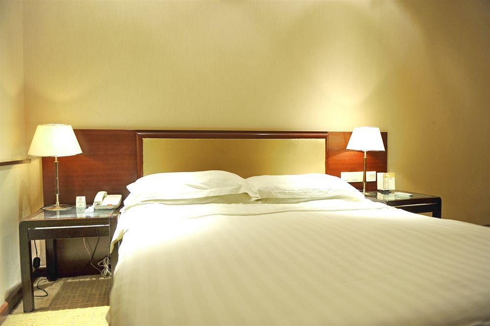 Чунцин: East Garden Hotel