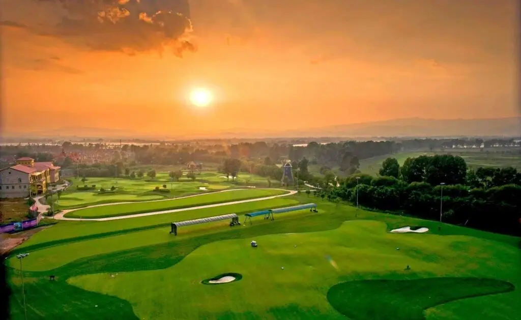 Куньмин: Wyndham Kunming Resort