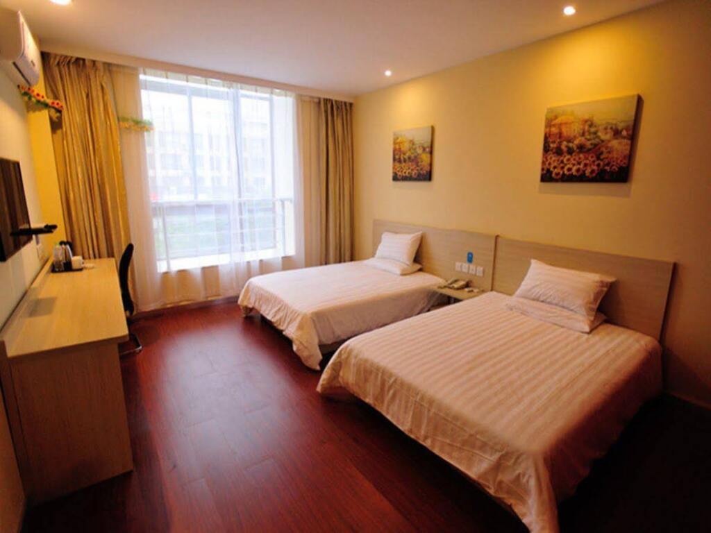 Нанкин: Hanting Hotel Nanjing Gaochun Kai Jin Plaza Branch