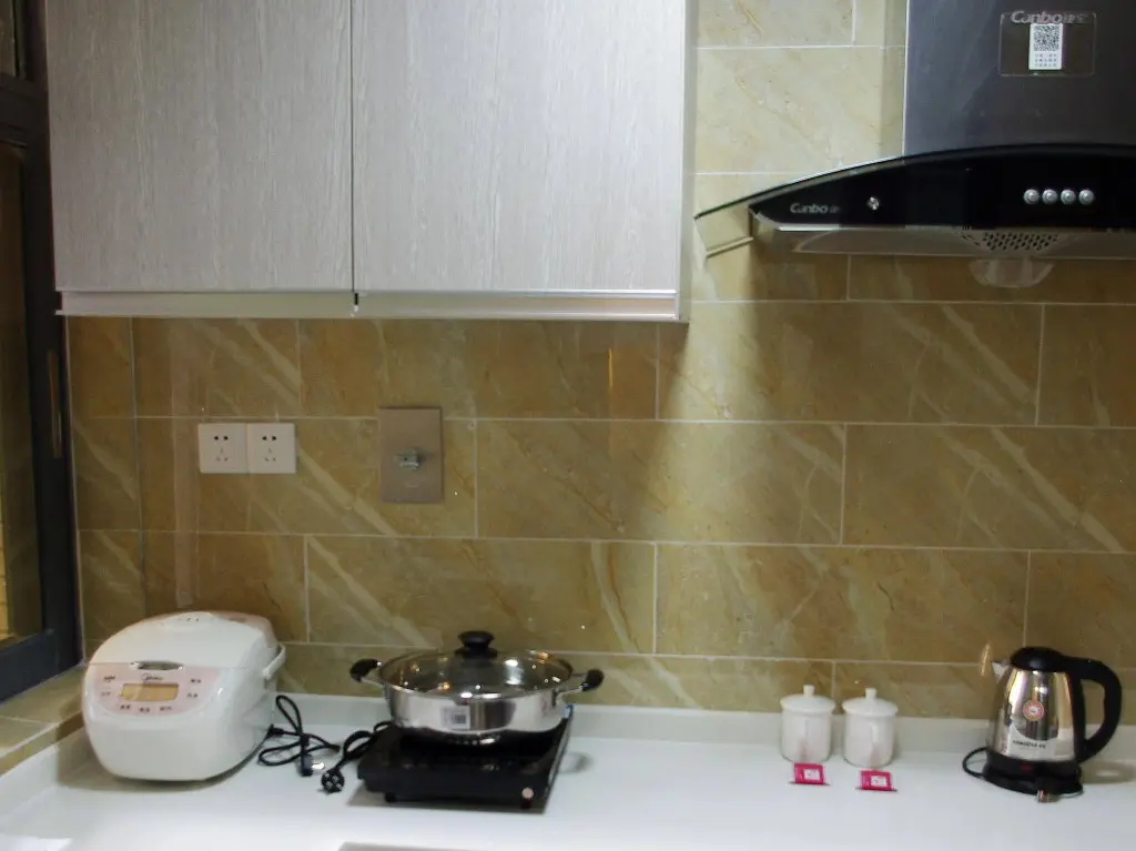 Гуанчжоу: Longqiang International Apartment