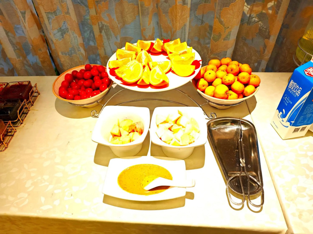 Гуанчжоу: Guangzhou Mingyue Hotel