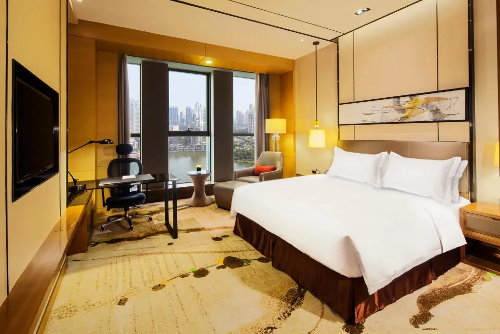 Тяньцзинь: Crowne Plaza Tianjin Meijiangnan by IHG