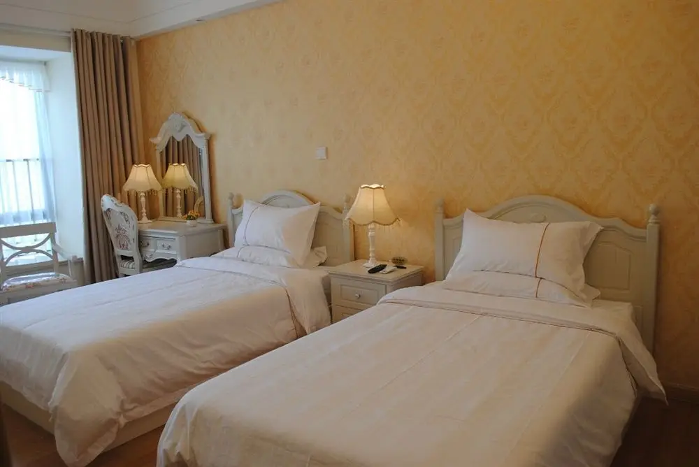 Гуанчжоу: Golf-Towe Apartment