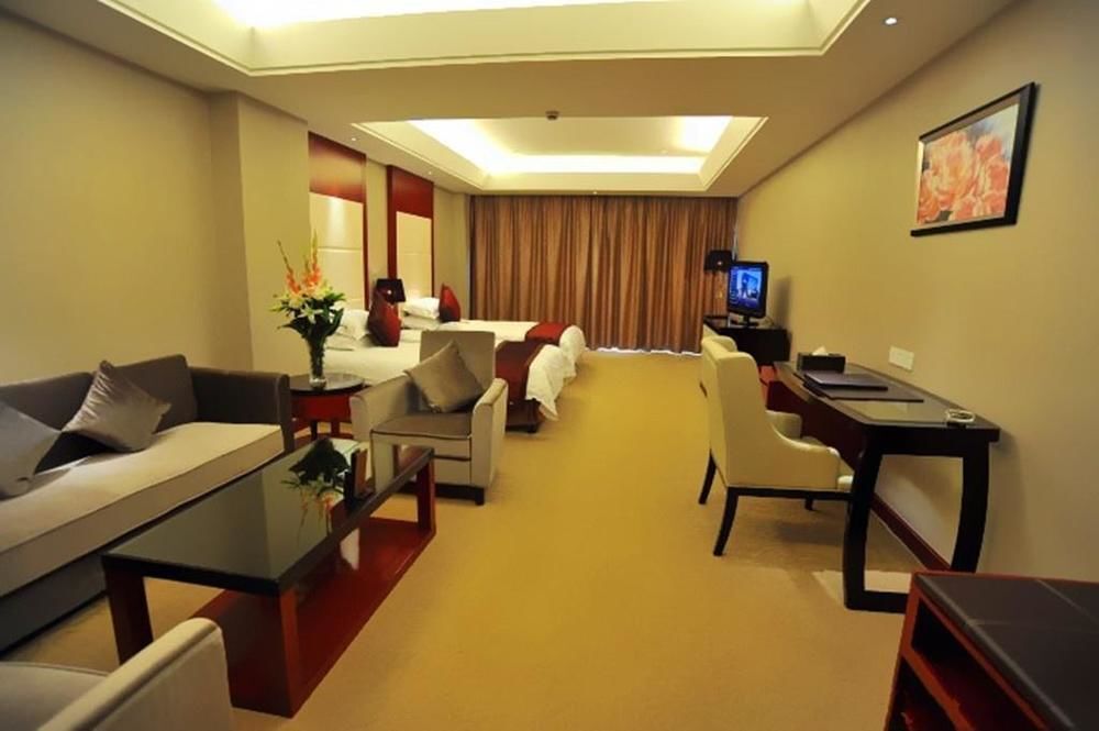 Ханчжоу: Kaiyuan Yiju Hotel (Hangzhou Dongcheng Jiubao passenger transport center store)