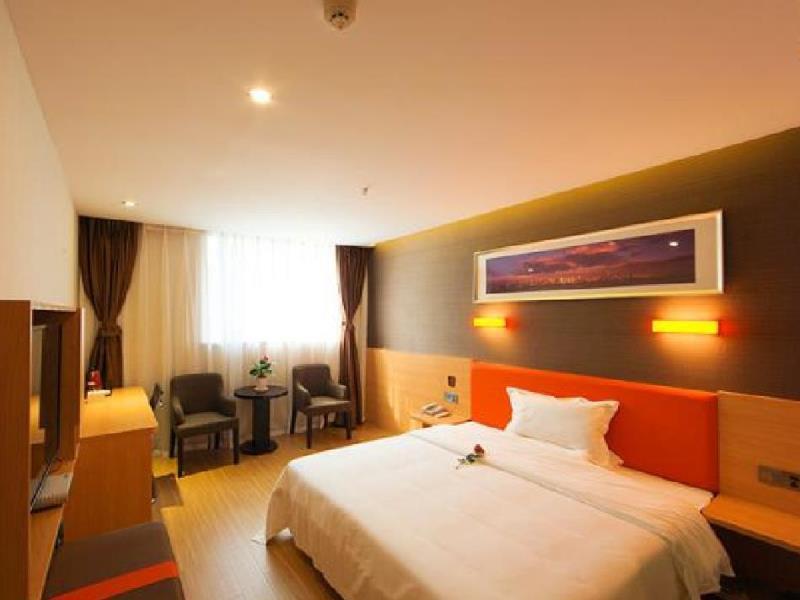 Чунцин: 7 Days Premium Hotel Chongqing Yangjiaping Pedestrian Street Centre Branch