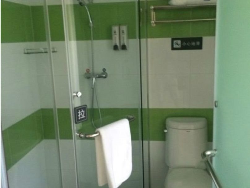 Чэнду: 7 Days Inn Chengdu Wenjiang Passenger Transportation Center Guanghua Avenue Subway Station Branch