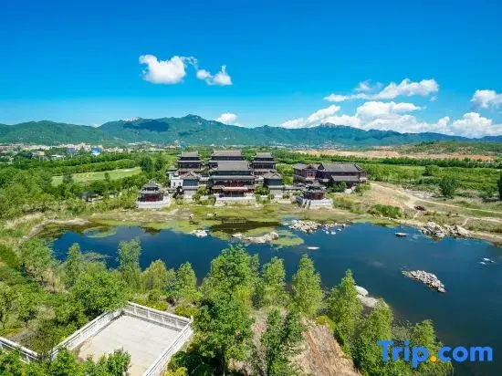 Тяньцзинь: Jizhou Panshan Weisden Resort Hotel (Tianjin Media College)
