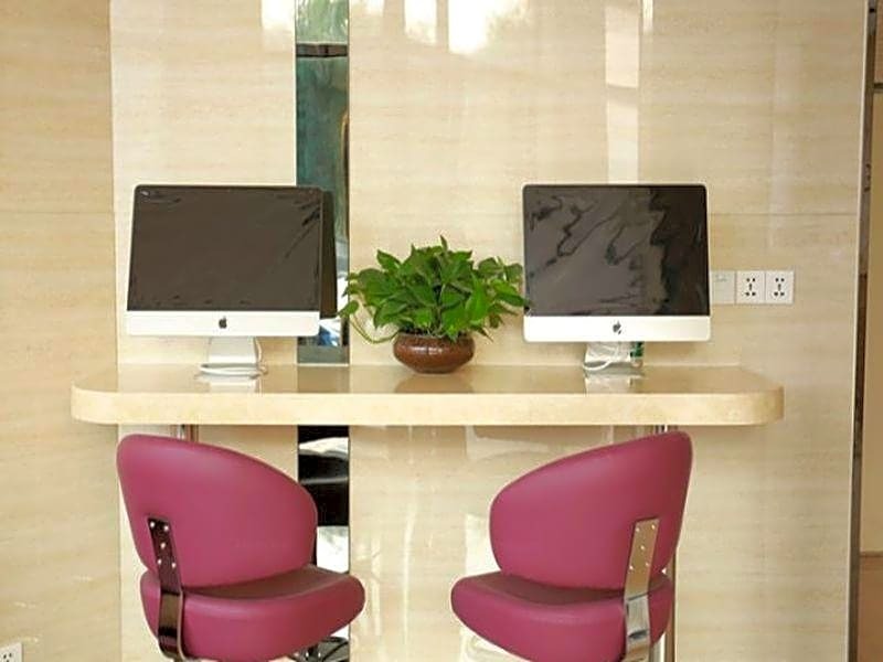 Пекин: Beijing Lavande Hotel Tongzhou Guoyuan Branch