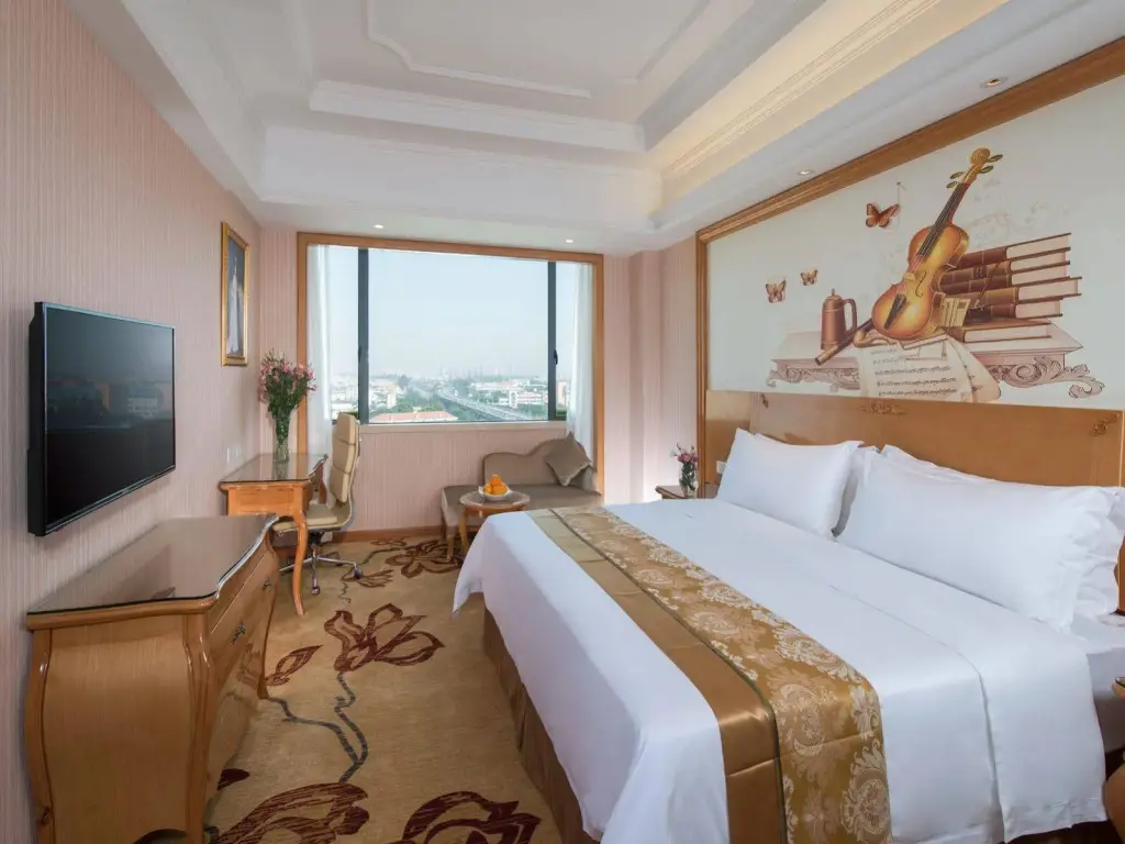 Гуанчжоу: Vienna Hotel Guangzhou Jichang Road Huangshi Branch