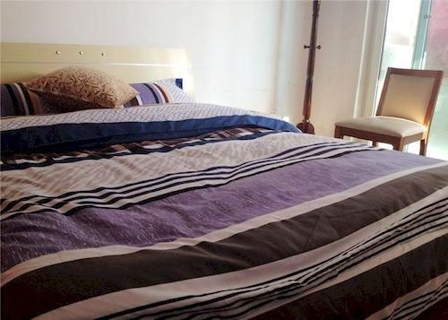 Нанкин: Qingning Apartment