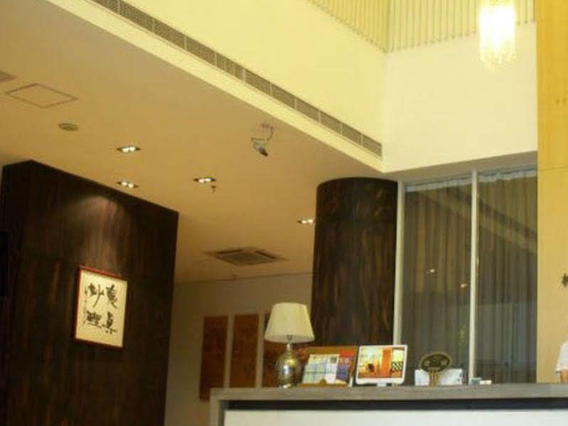 Шанхай: Shanghai Way Station Boutique Hotel