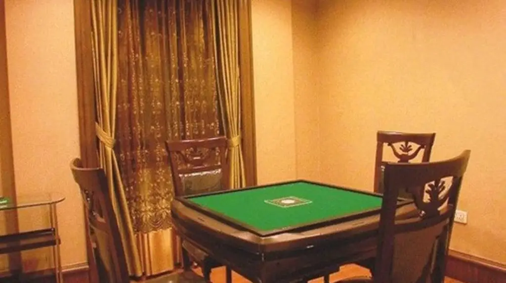 Харбин: Modern Hotel Harbin