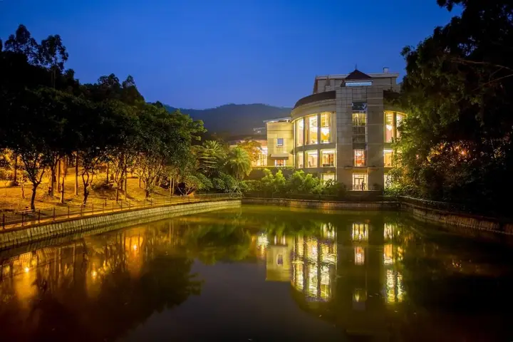 Дунгуань: The Lotus Villa Changan Dongguan