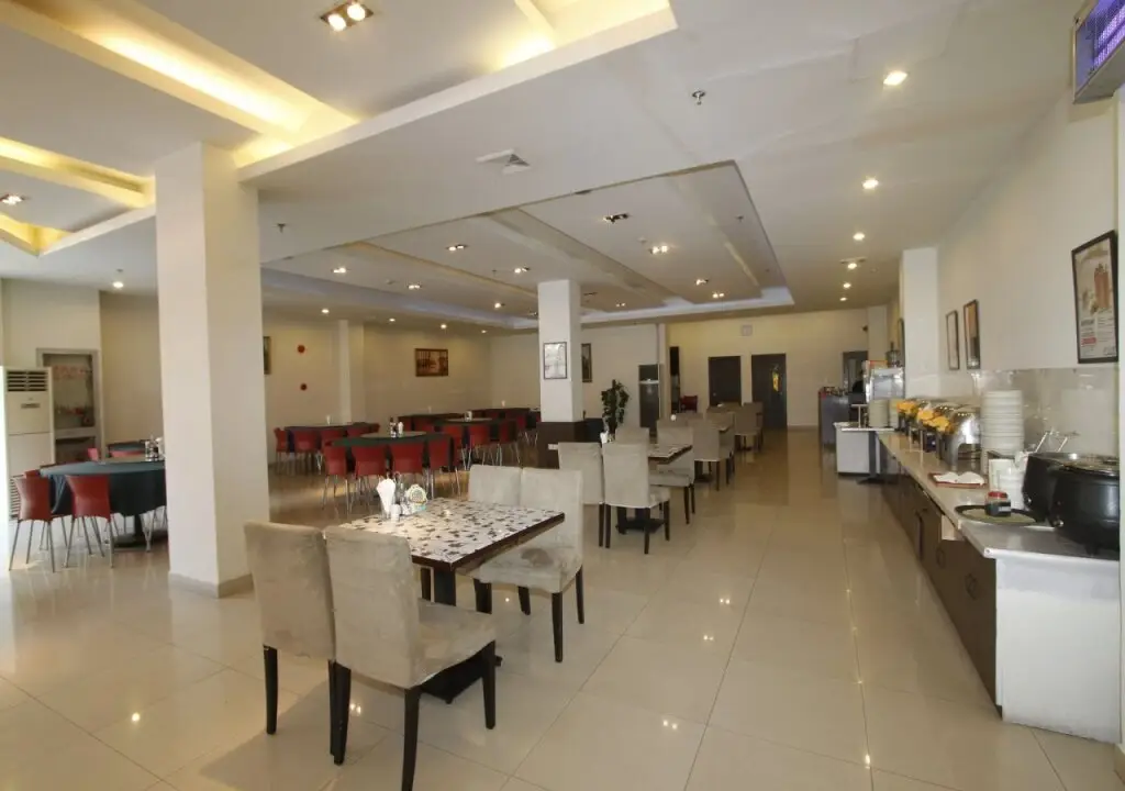 Шанхай: Hanting Hotel Shanghai Jinshajiang Road Metro Station