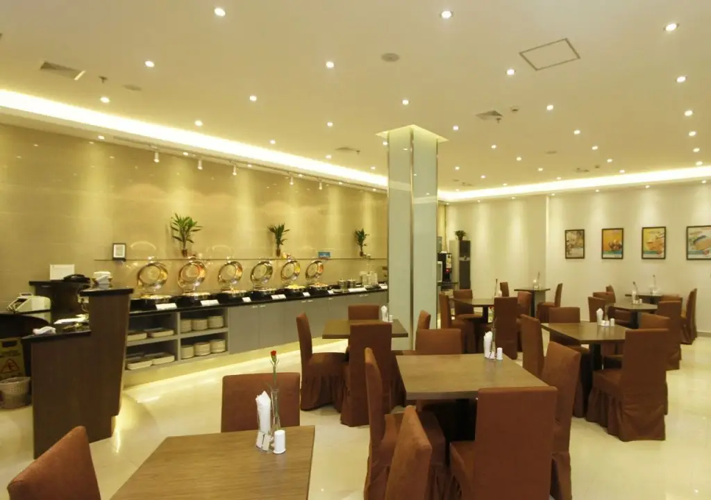 Шанхай: Hanting Hotel Shanghai Jinshajiang Road Metro Station