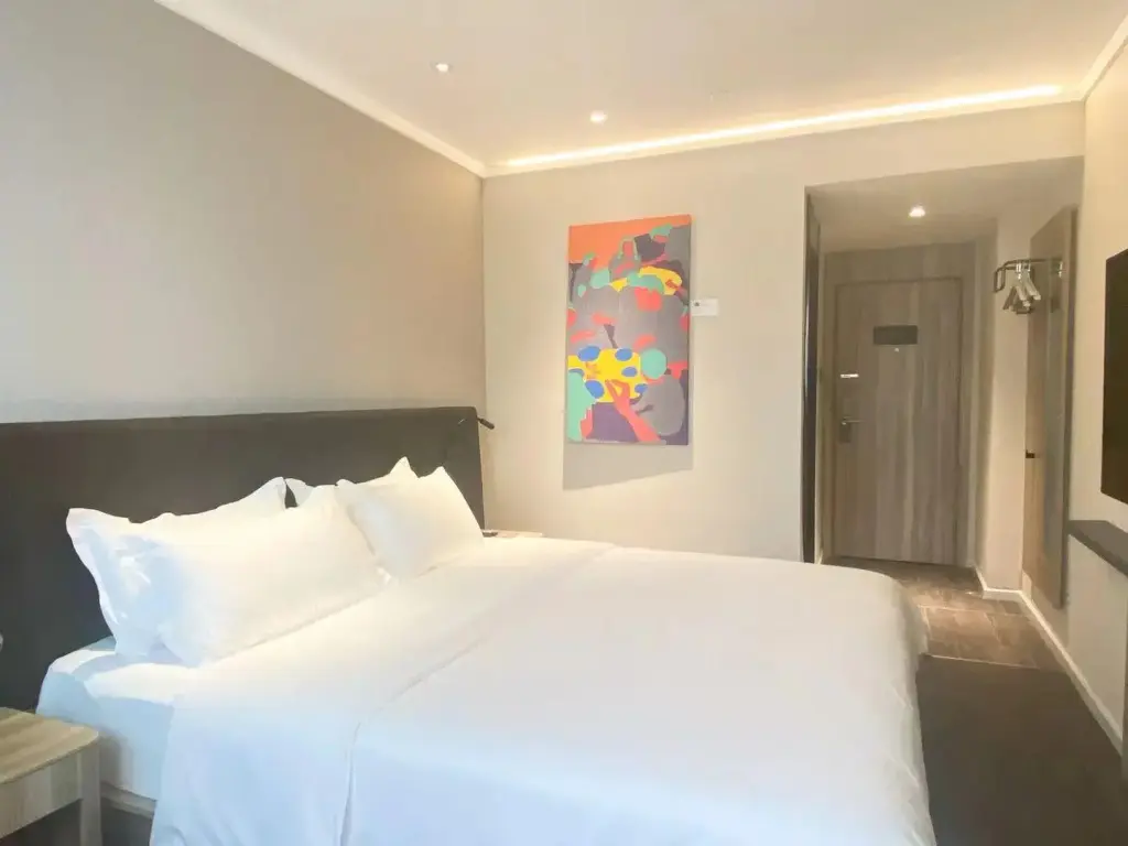 Шанхай: Hanting Hotel Shanghai Jinshajiang Road Metro Station