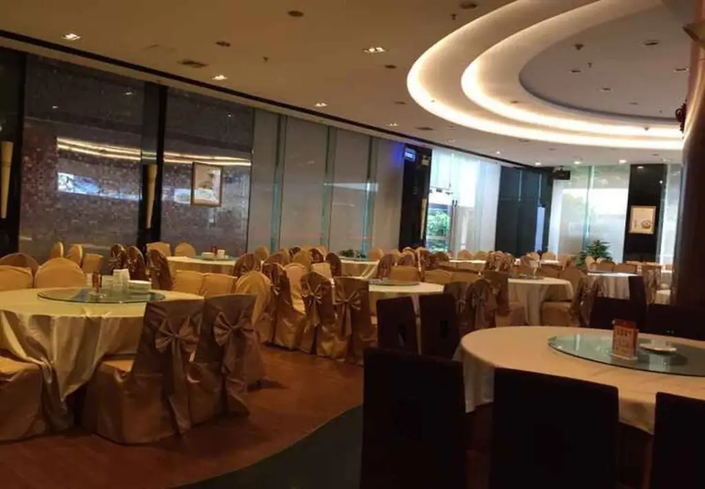 Фошань: Vienna International Hotel Foshan Haiyue Branch