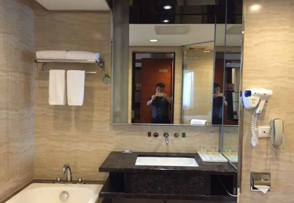 Фошань: Vienna International Hotel Foshan Haiyue Branch