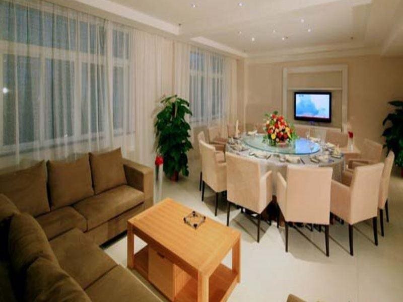 Санья: Bahamas Holiday Hotel - Sanya