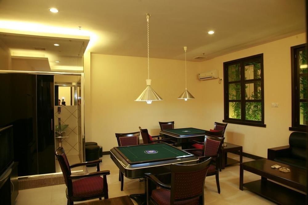 Чжуншань: Zhongshan Huahong Hotel