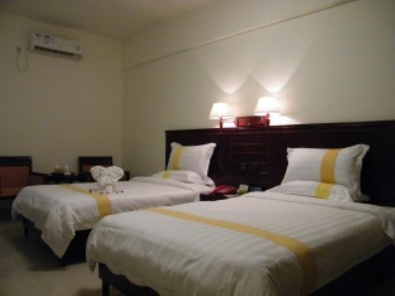 Санья: Dongsheng Hotel
